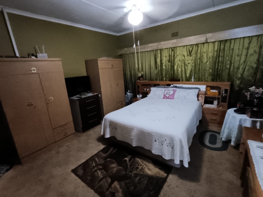 4 Bedroom Property for Sale in Protea Park North West